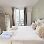 Magnifique De 2 Pieces A Montparnasse Apartment