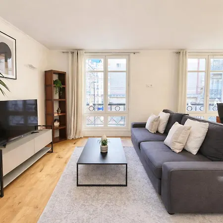Magnifique De 2 Pieces A Montparnasse